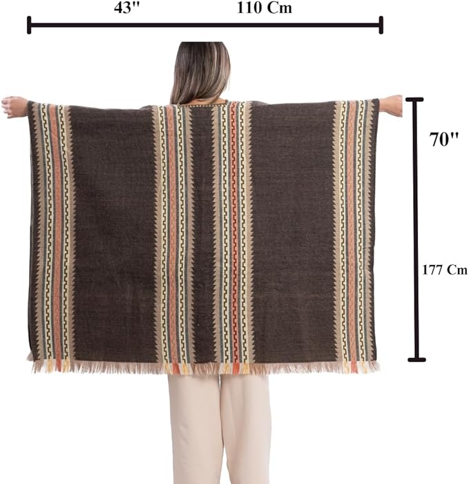 QISU Chestnut Brown Poncho - Alpaca Wool Poncho, Handmade in Ecuador, Thick, Warm and Alpaca Wool Poncho, Lightweight and Soft - QISU