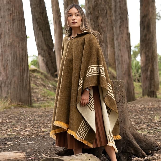 QISU Deep Mustard Alpaca Poncho -  Alpaca Wool Poncho, Handmade in Ecuador, Thick, Warm and Alpaca Wool Poncho, Lightweight and Soft - QISU